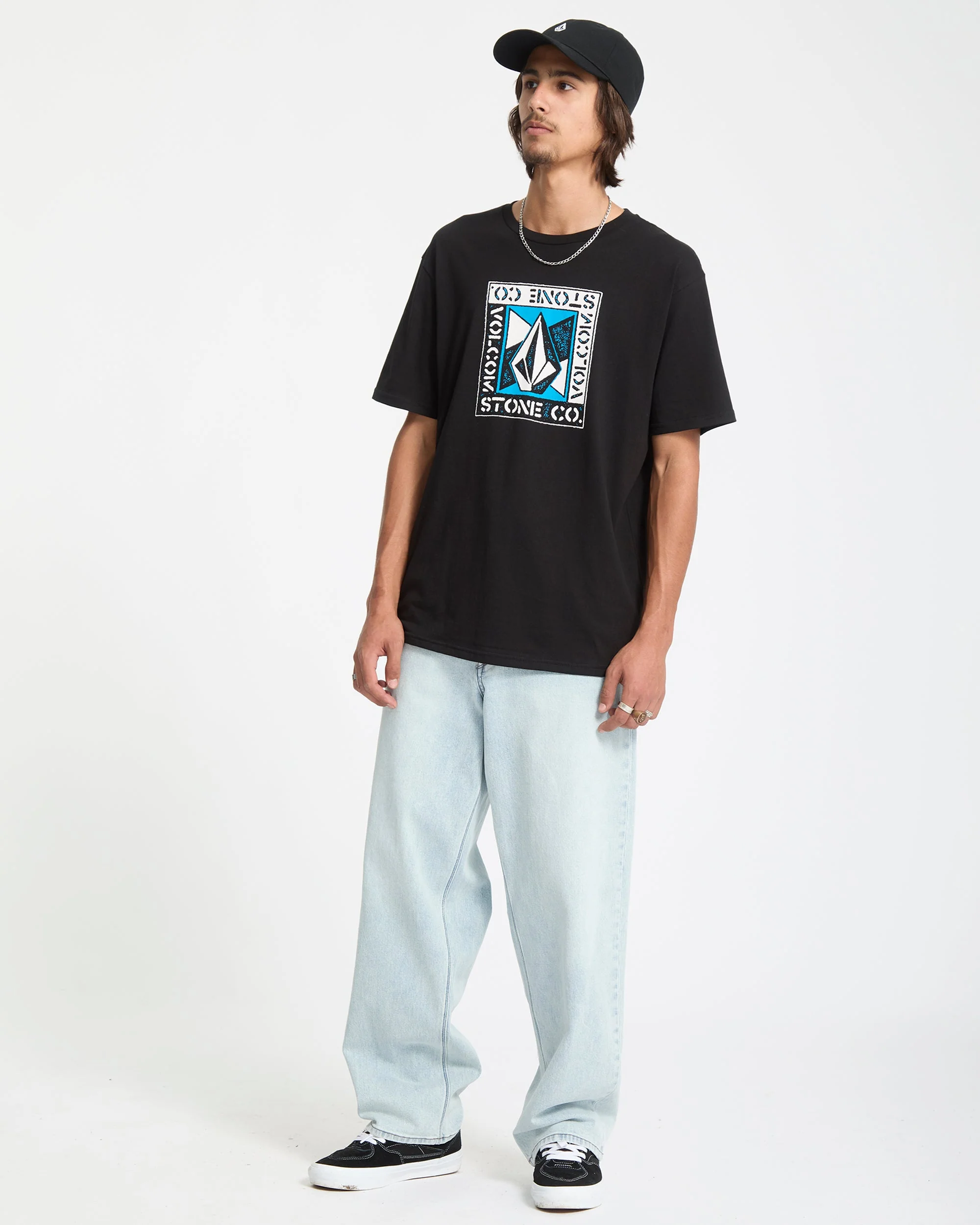 T-Shirt Angle Iron - Black - Image 6
