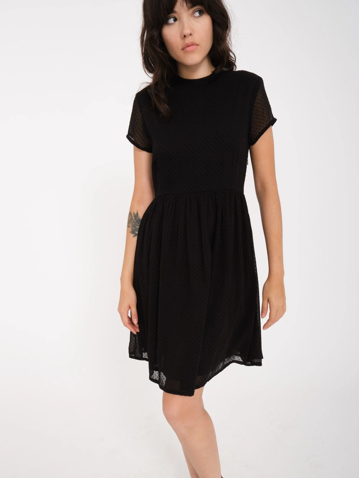 Robe Bilihoney - BLACK - Image 6