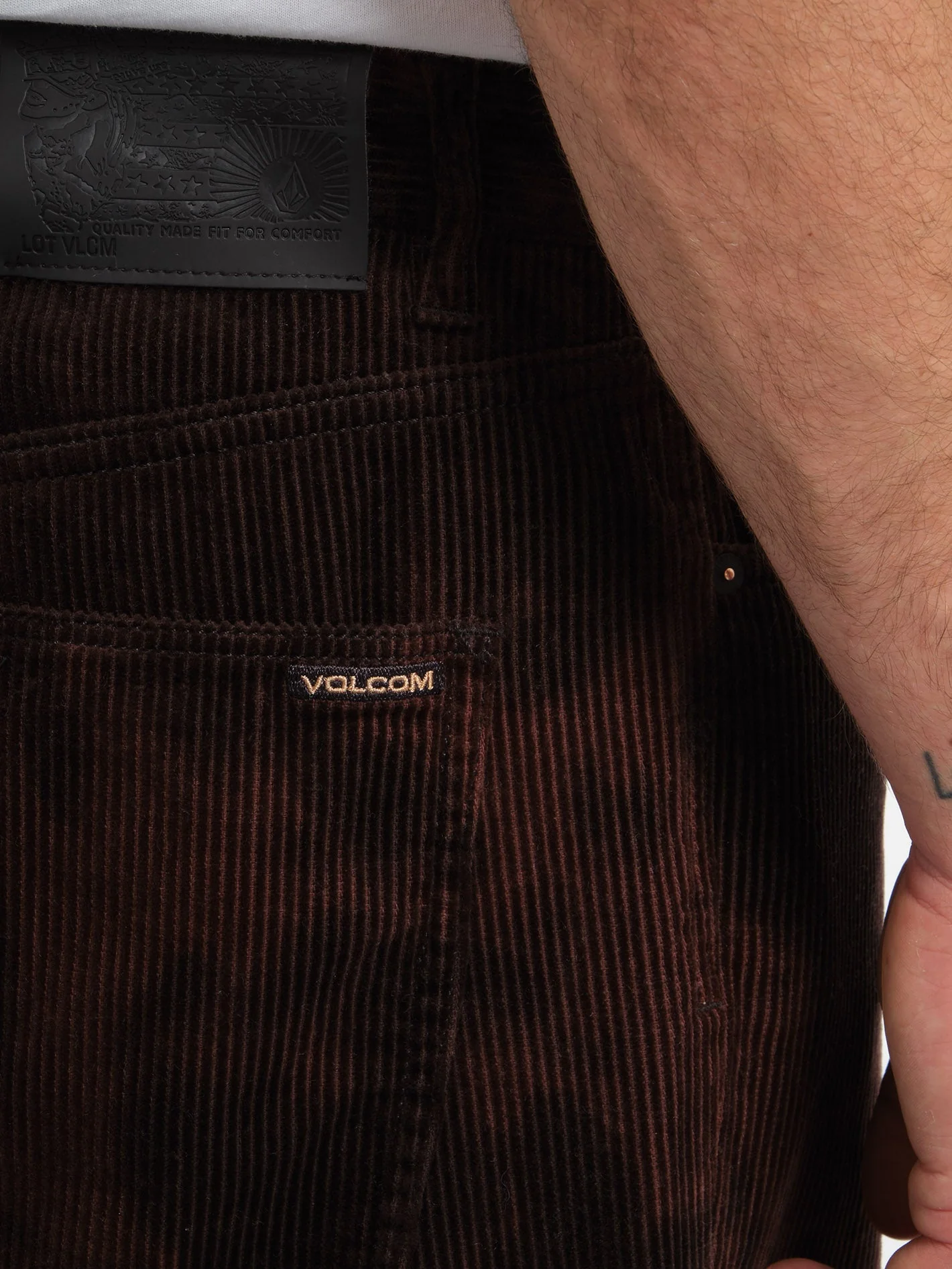 Pantalon côtelé Billow Tapered - BITTER CHOCOLATE - Image 6