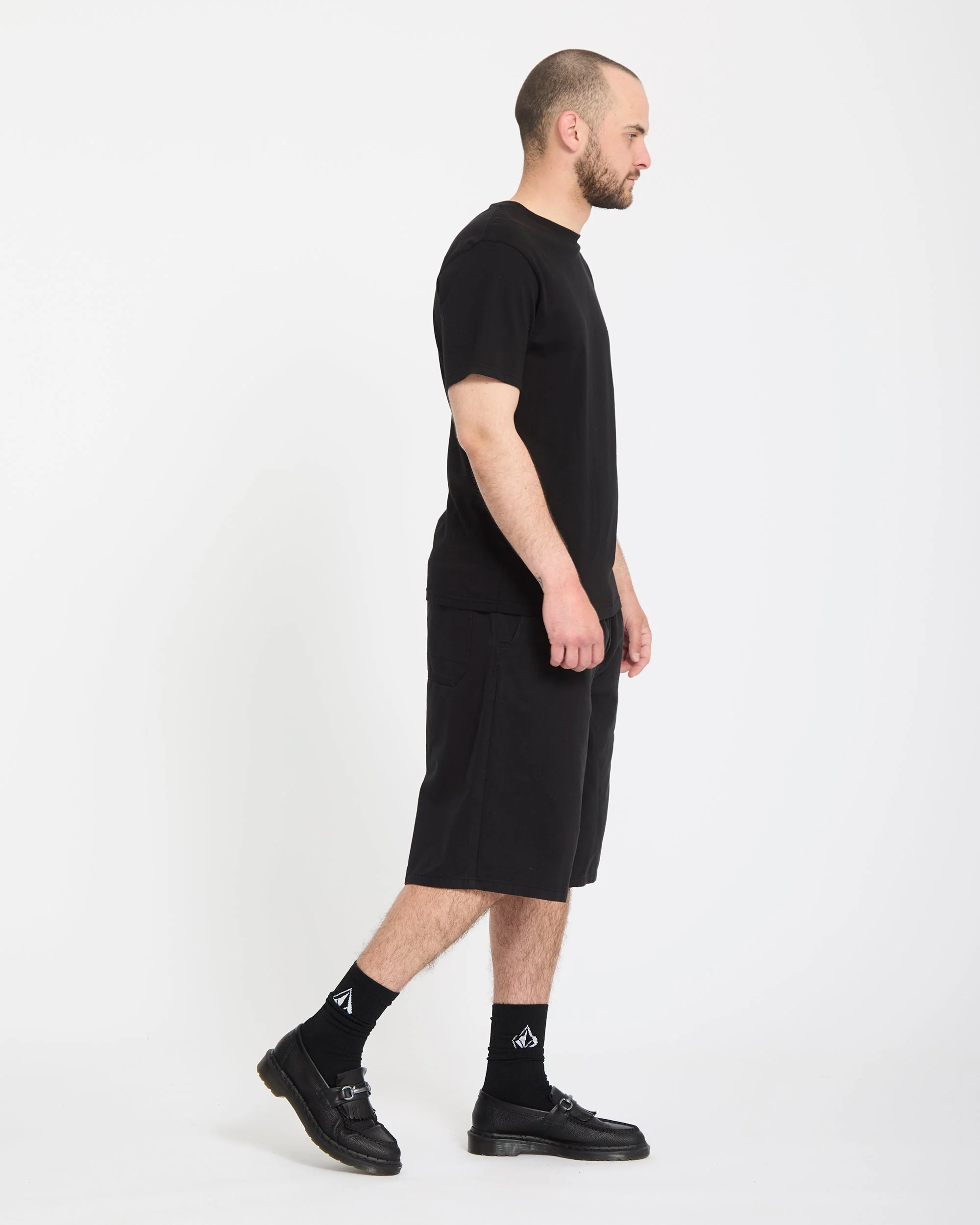 Short Chillow Pleat 24" chino - Black - Image 5