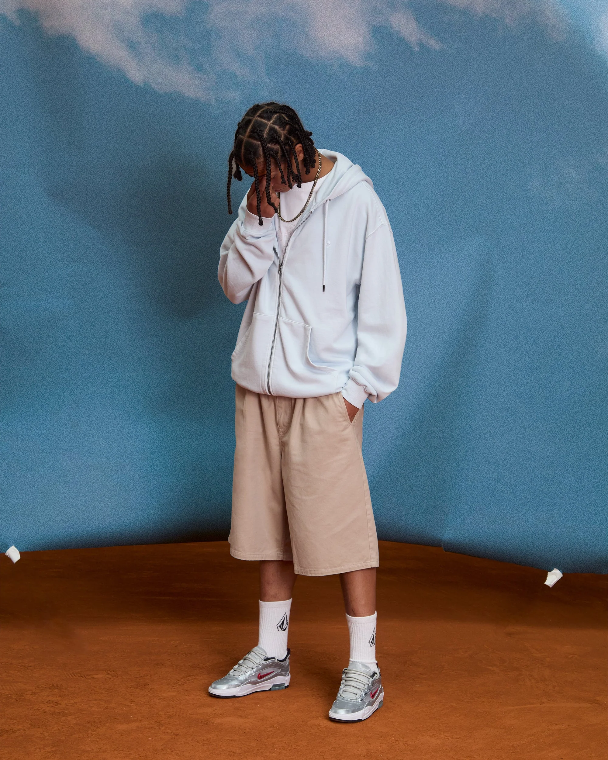 Short Chillow Pleat 24" chino - Light Khaki - Image 4