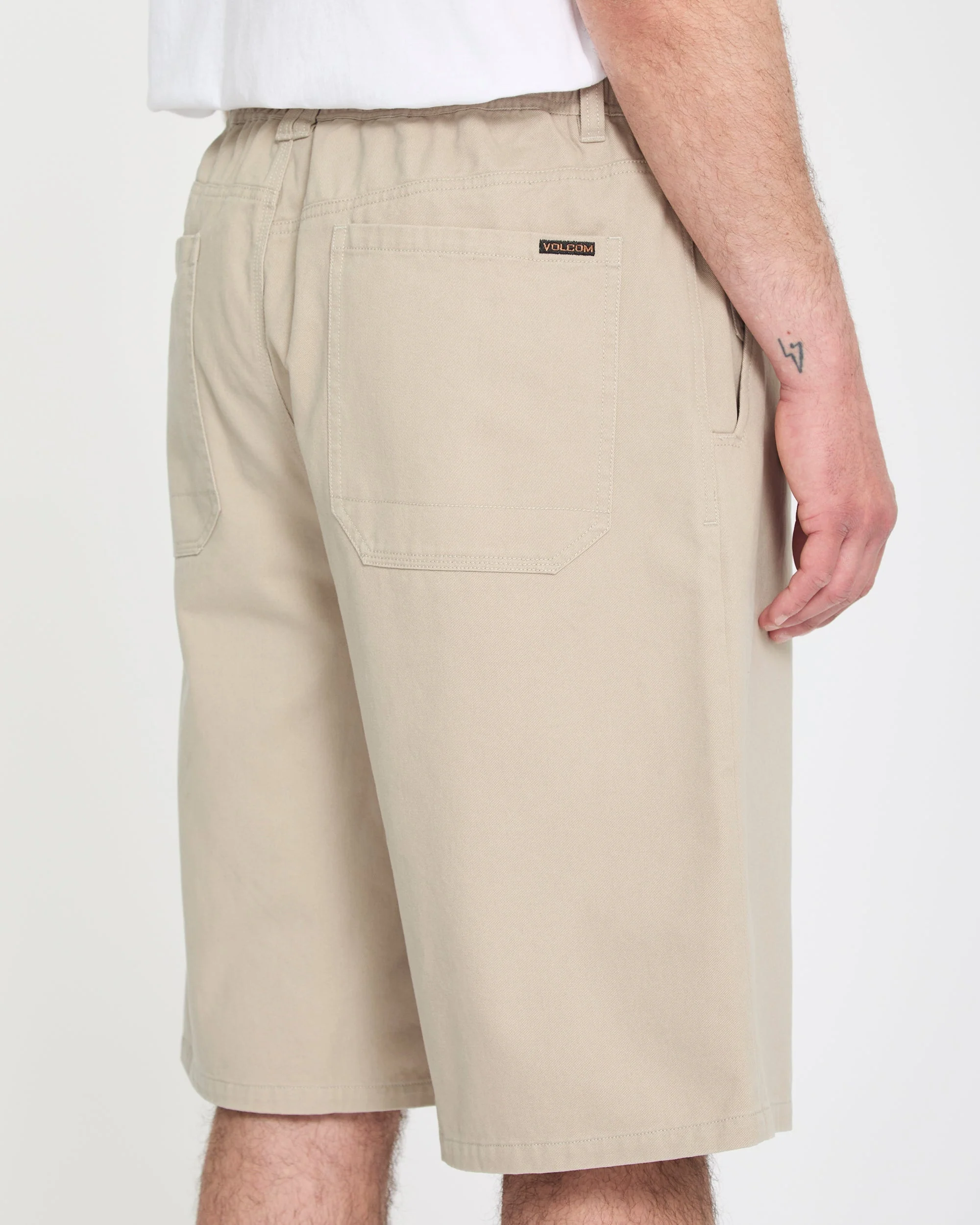 Short Chillow Pleat 24" chino - Light Khaki - Image 7