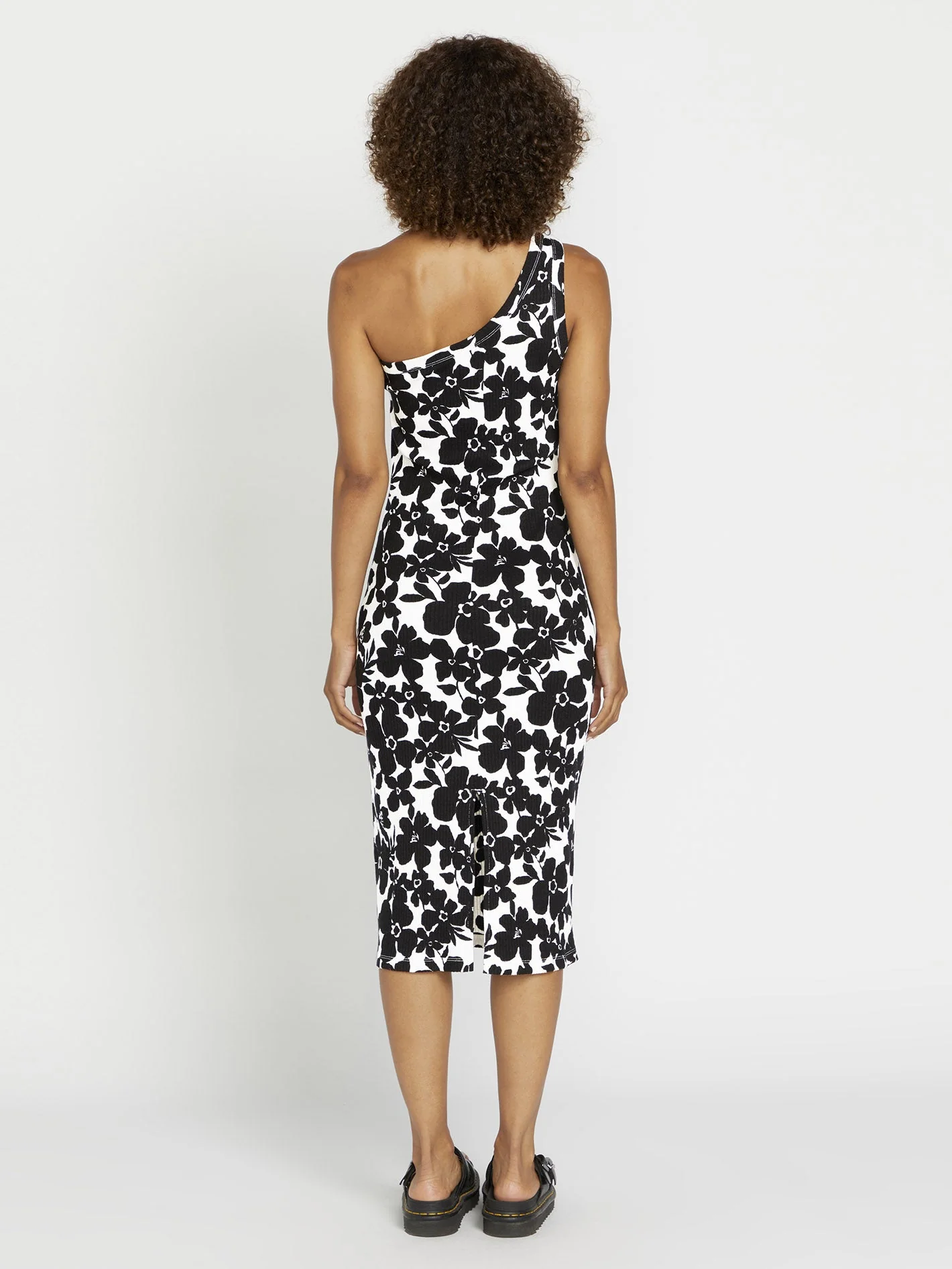Robe Coco Ho Assymetric - Black White - Image 2