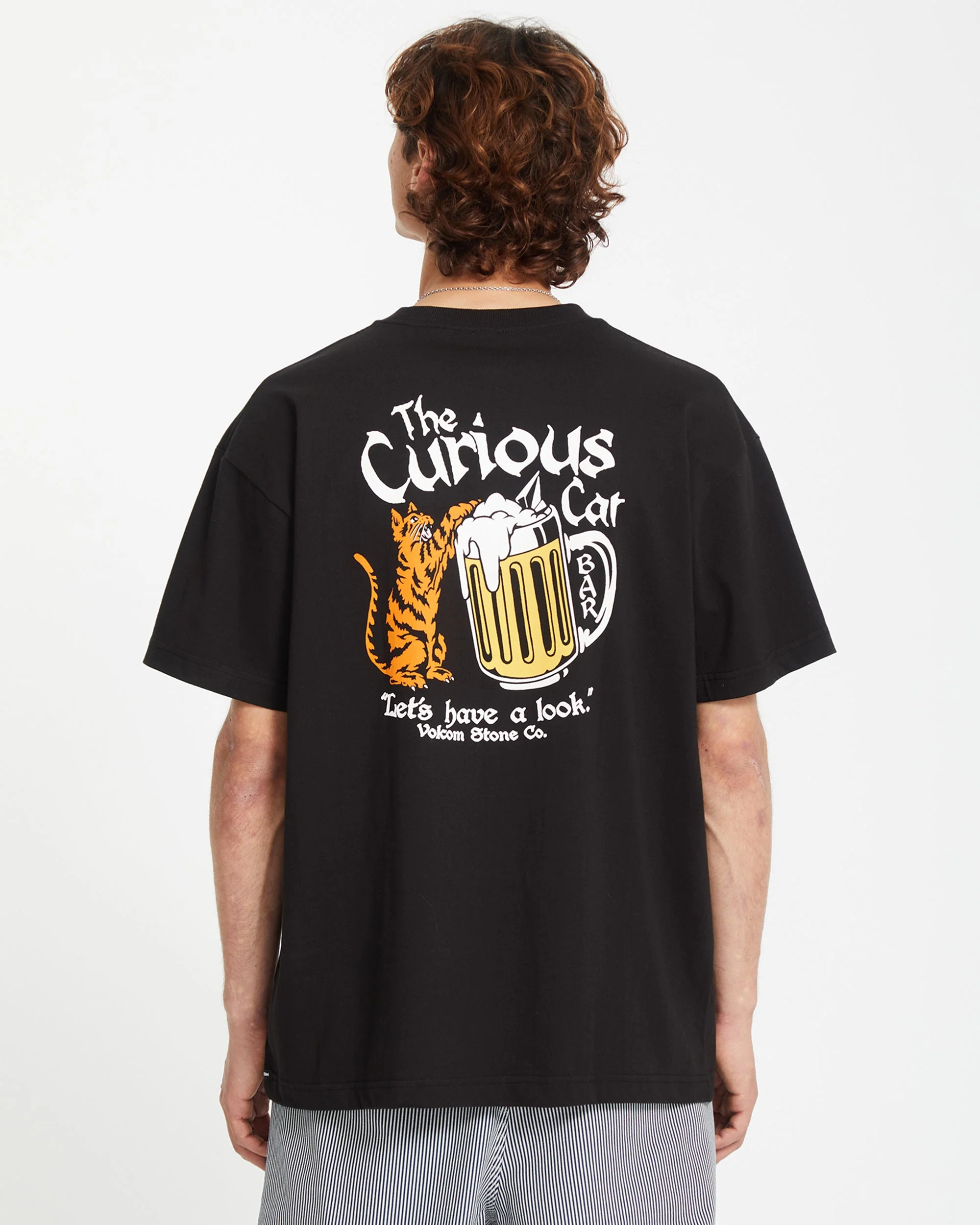 T-shirt Curious Cat - BLACK
