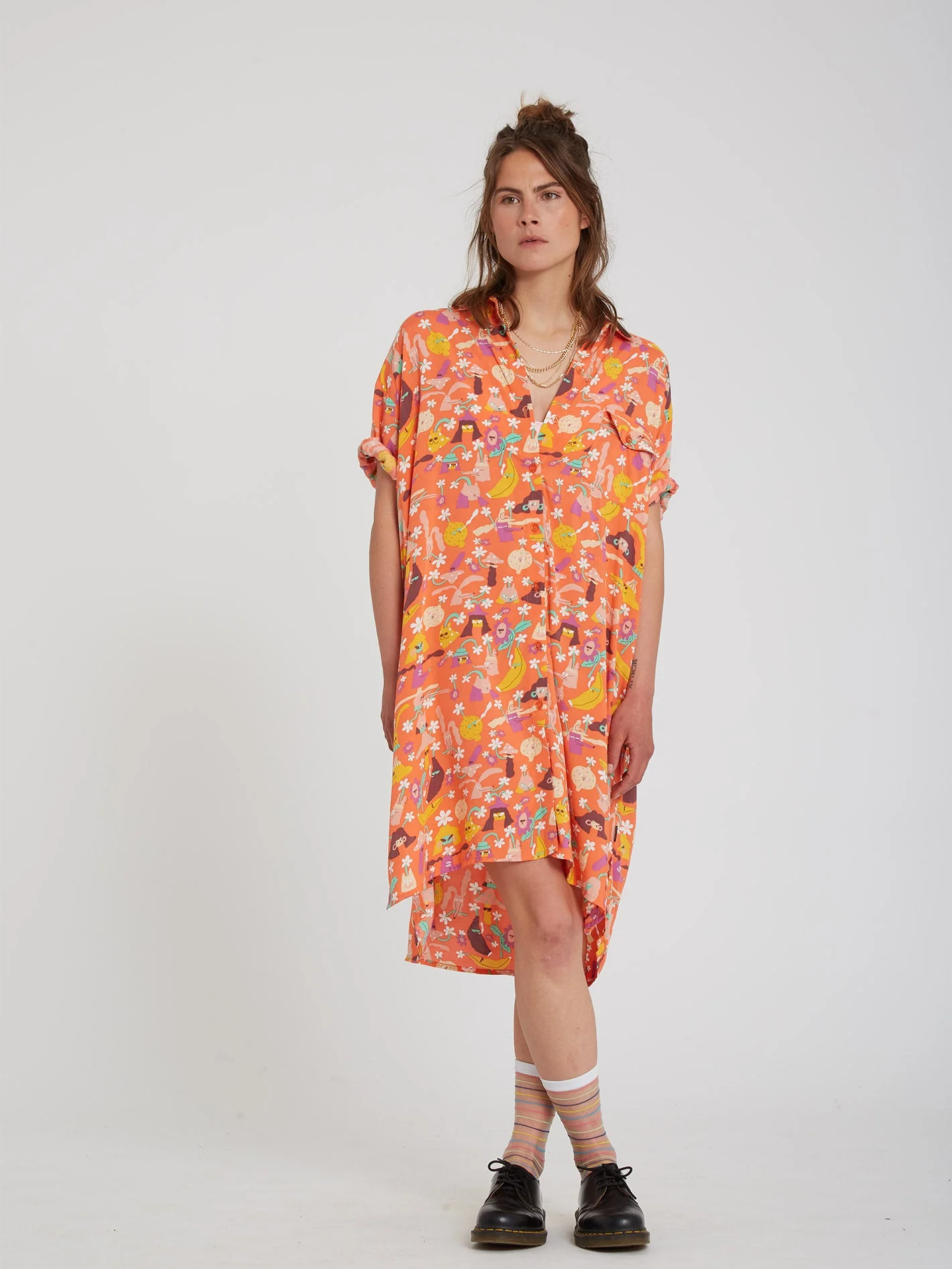Robe Egle Zvirblyte - LIVING CORAL - Image 6