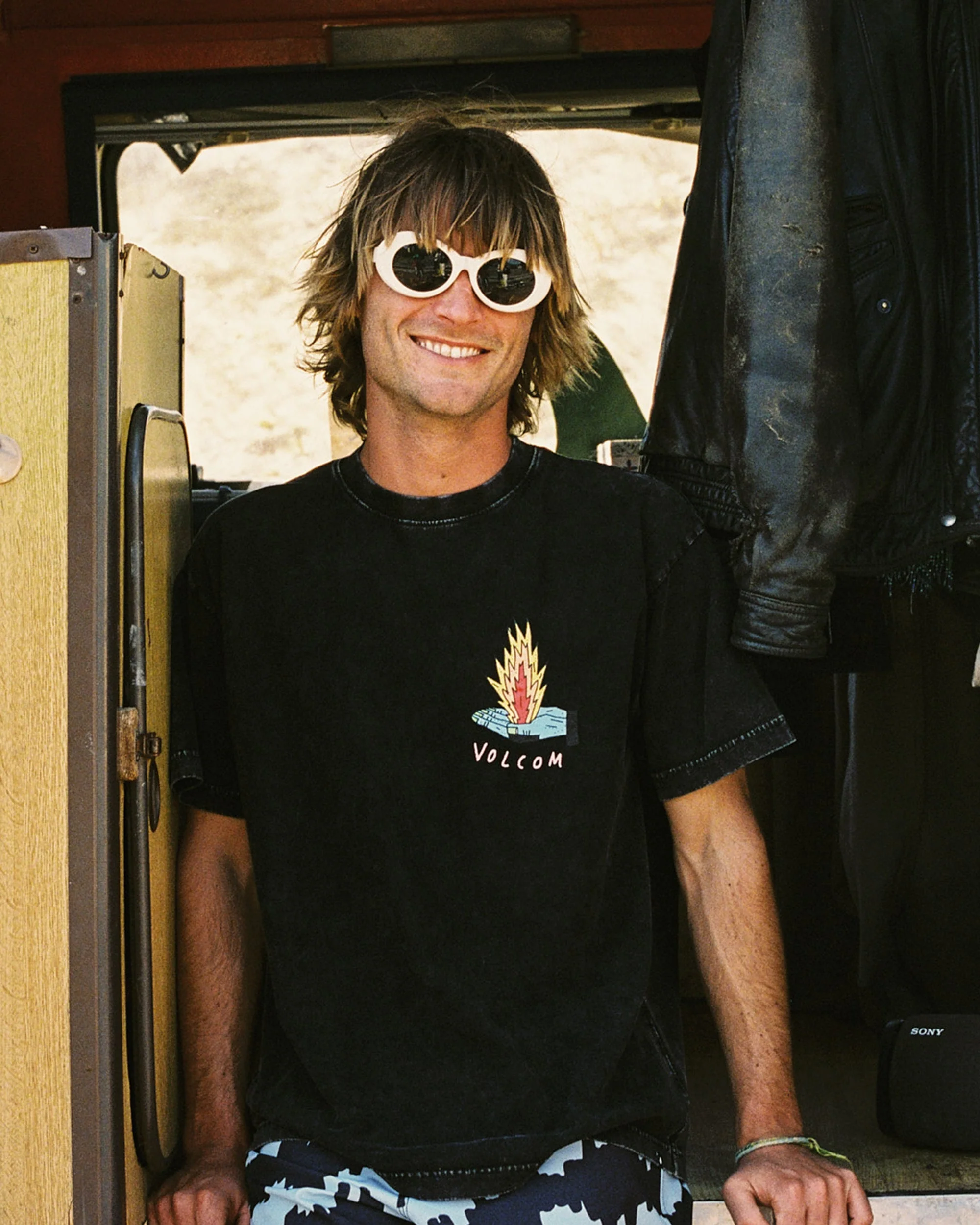 T-shirt Bob Mollema 1 - LIGHT ACID BLACK - Image 3