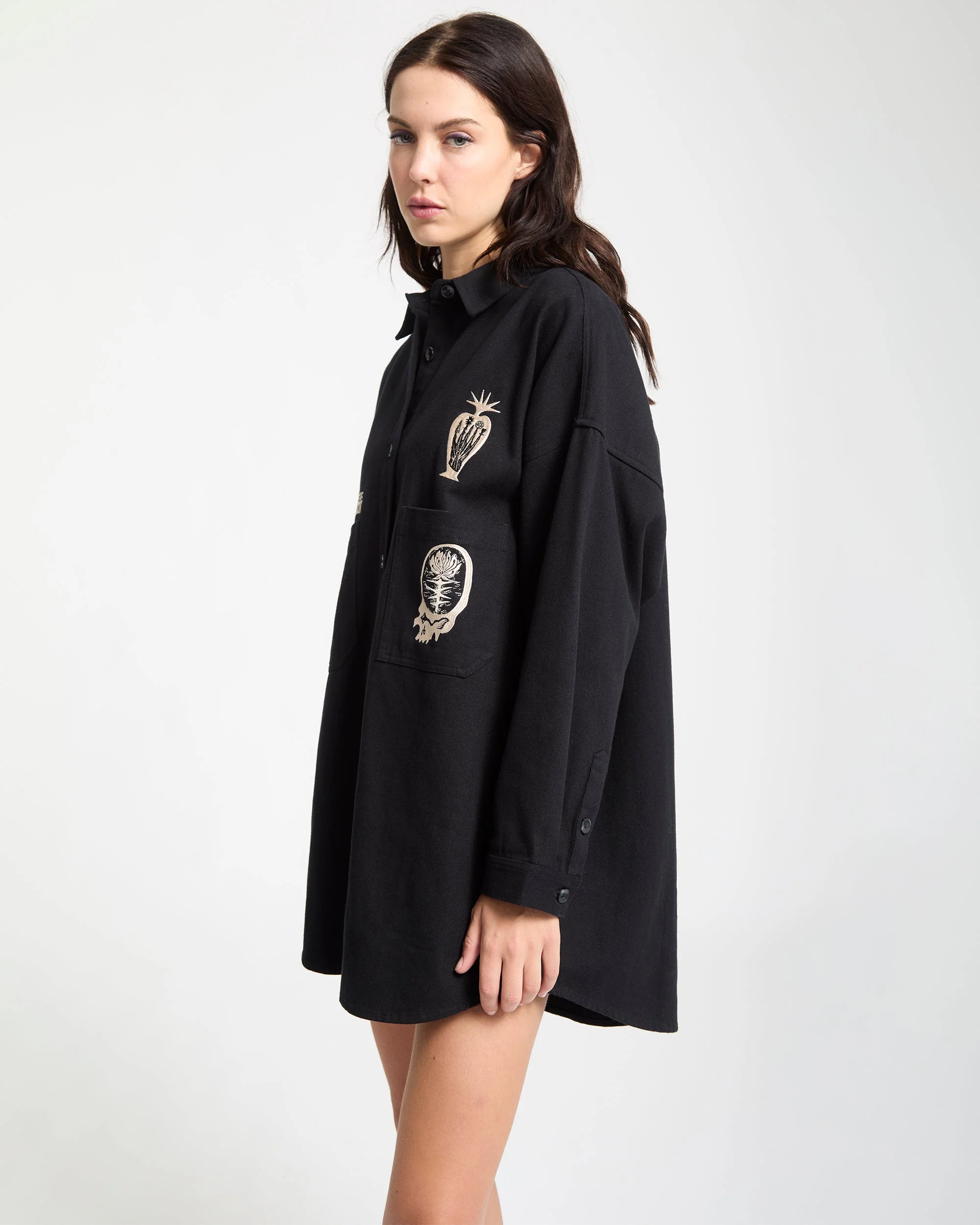 Robe Vaderetro - Black - Image 9
