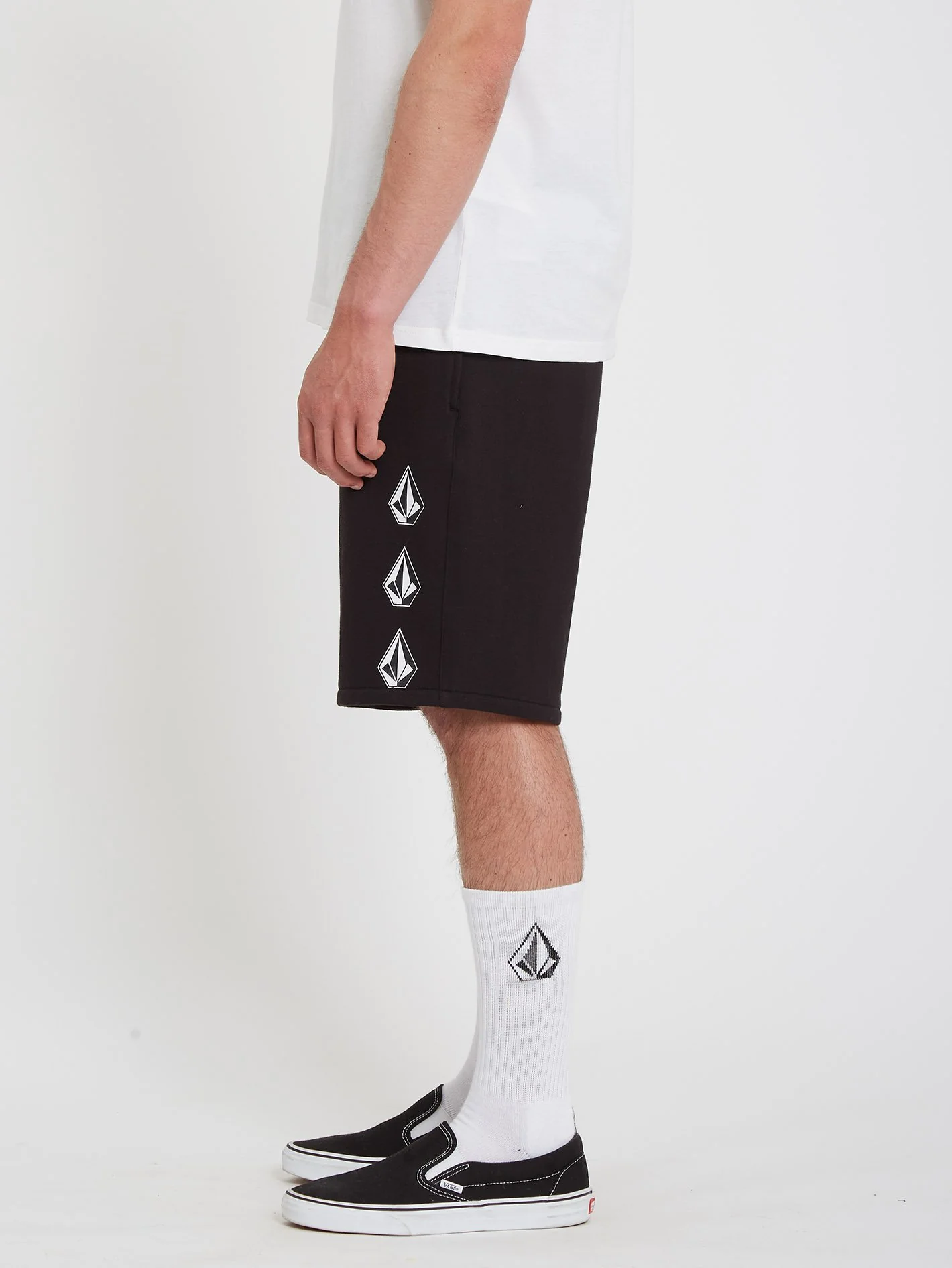 Short Iconic Stone Fleece - BLACK - Image 3
