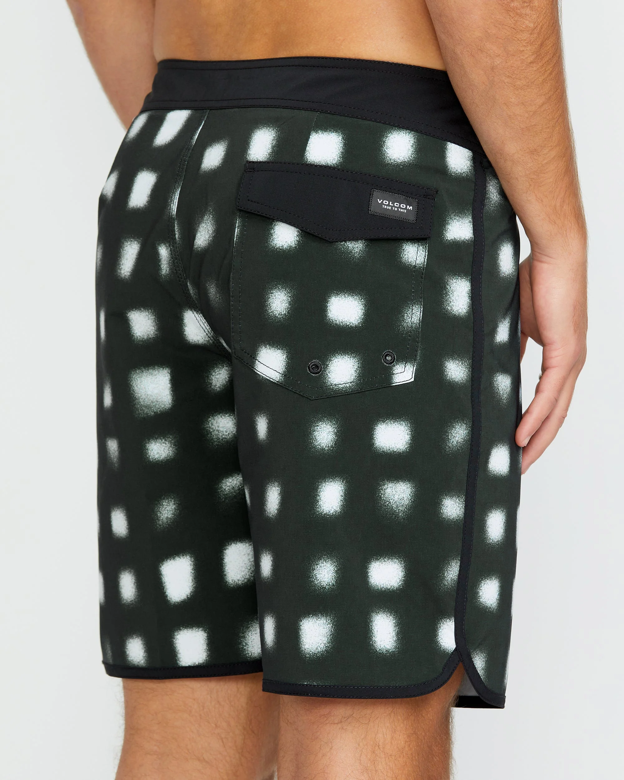 Boardshort Infuse Scallop Mod 19" - BLACK - Image 3