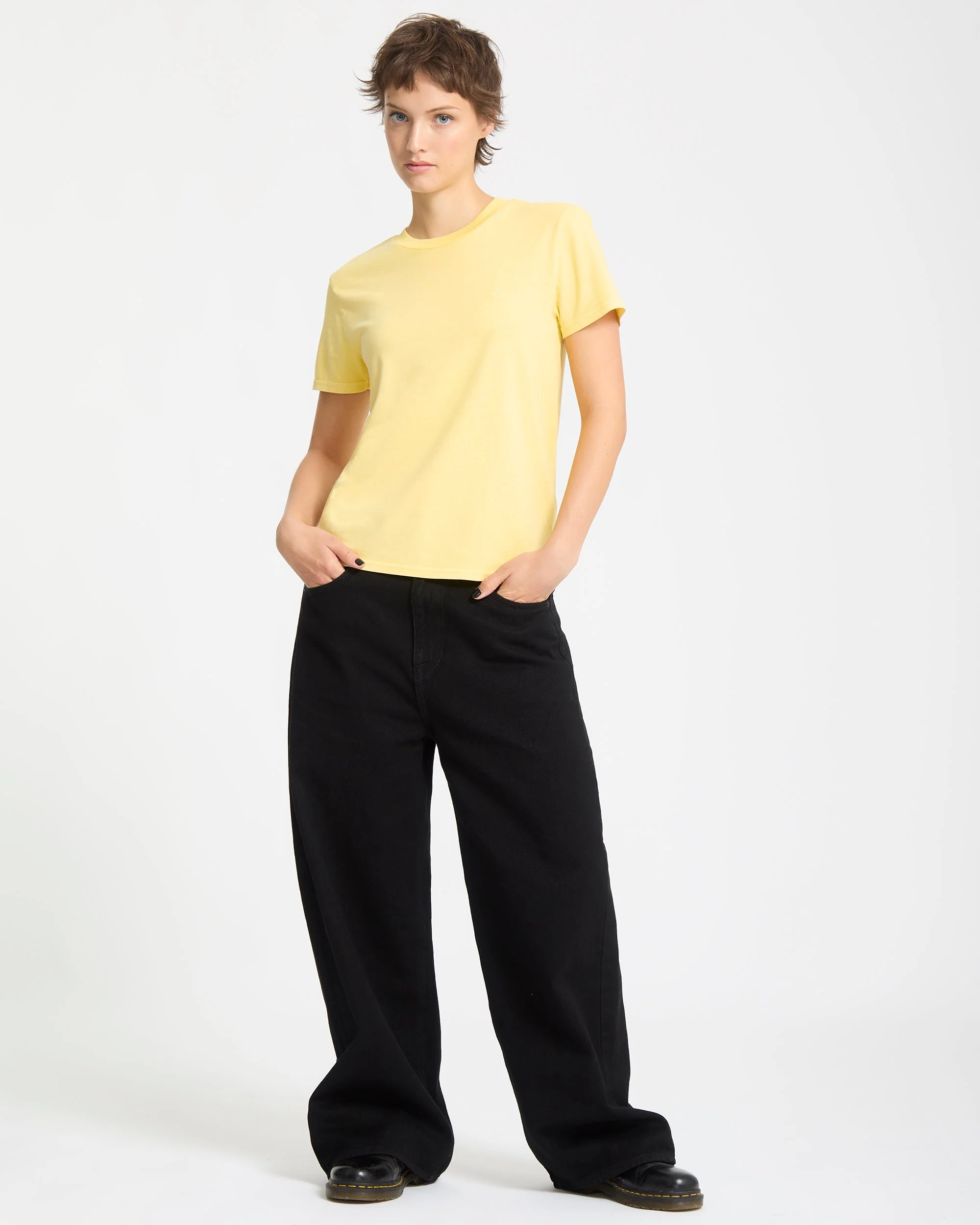 T-Shirt Solid Stone Emb - Dawn Yellow - Image 6