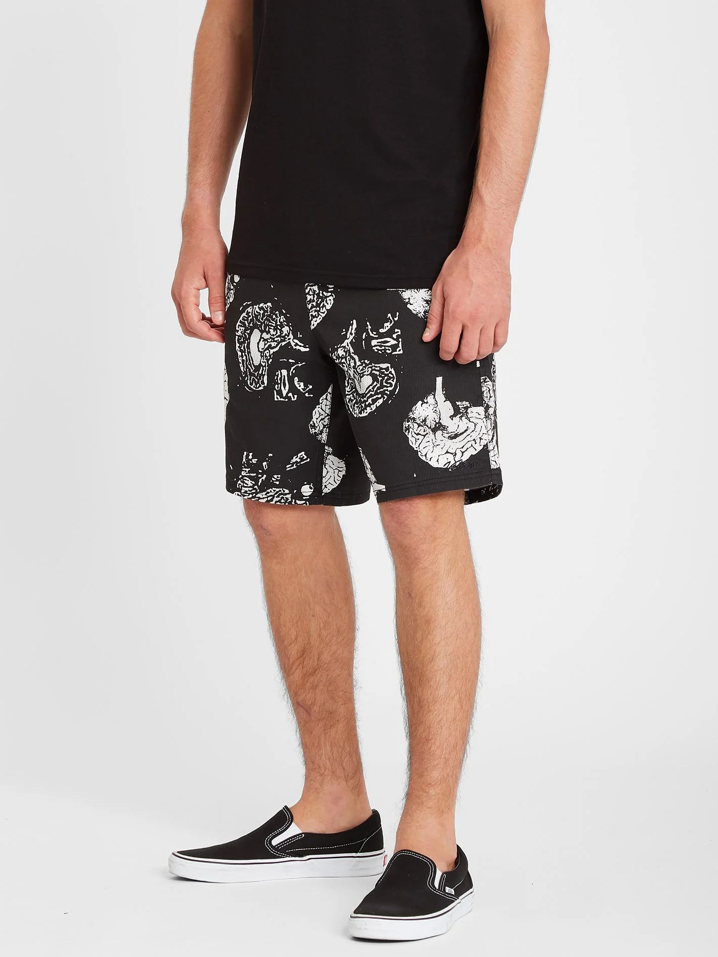 Short Strange Trip 18" - Black
