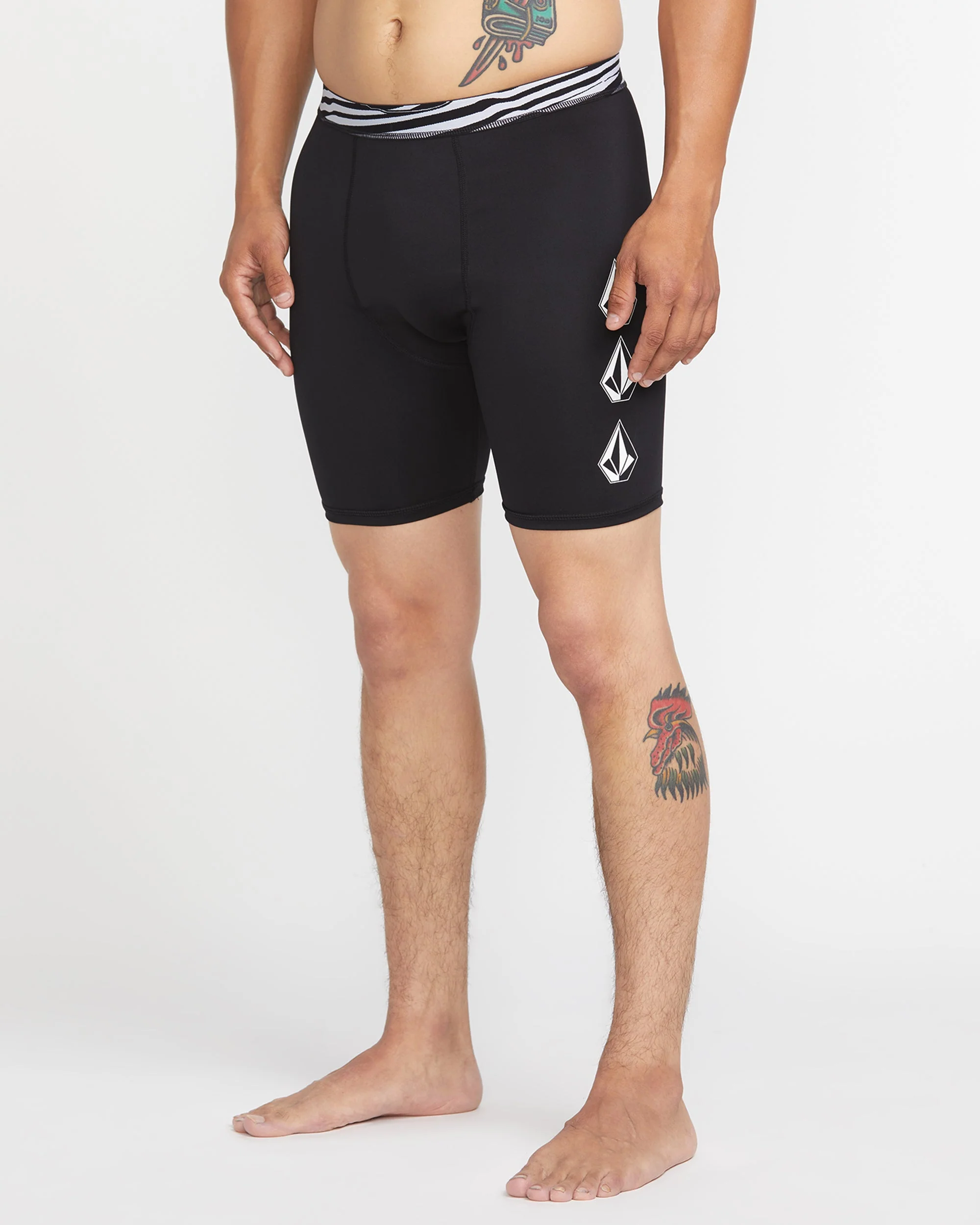 Short Surf Vitals J Robinson - BLACK - Image 4