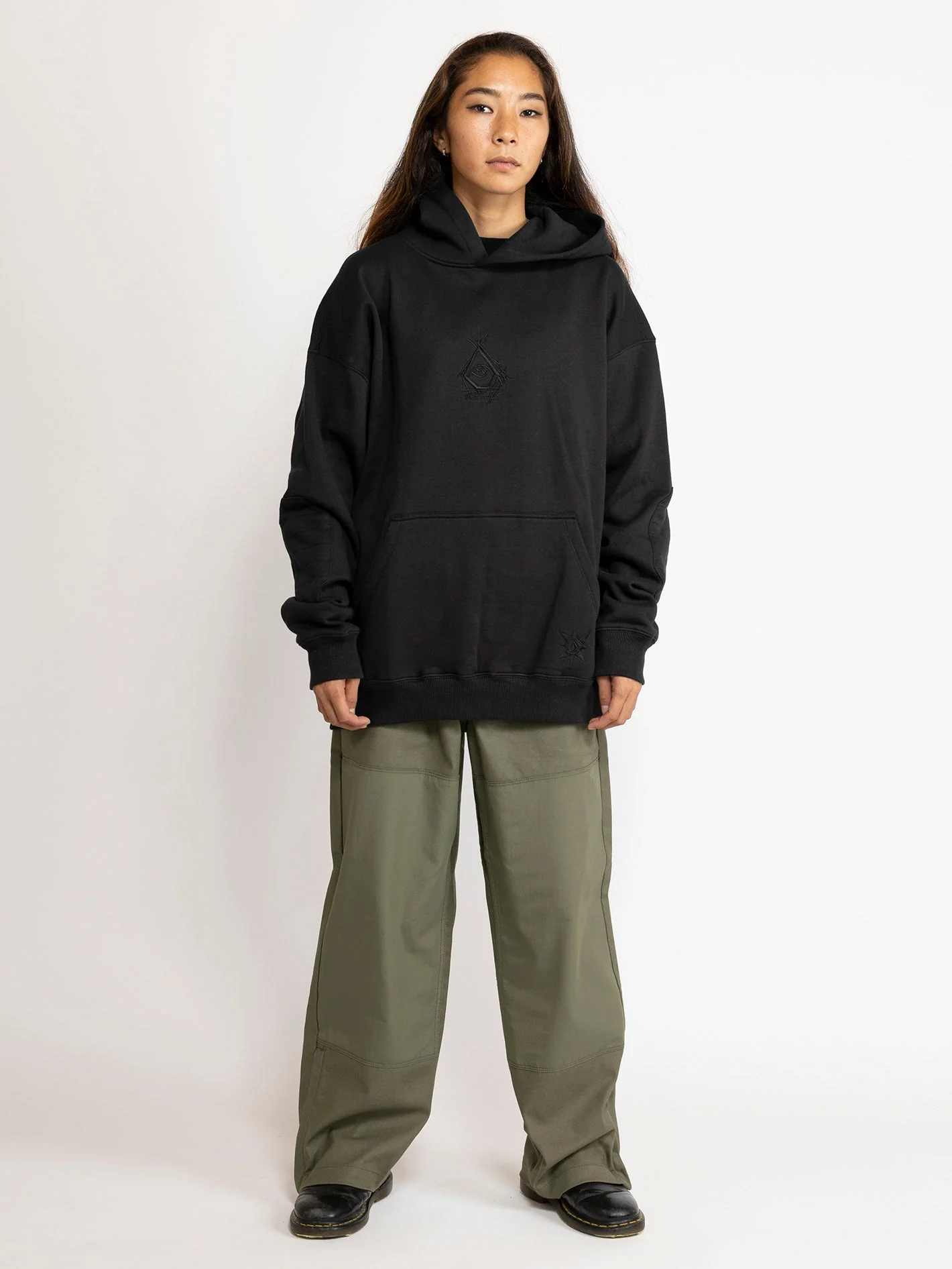 Sweat à capuche Iguchi - BLACK - Image 12