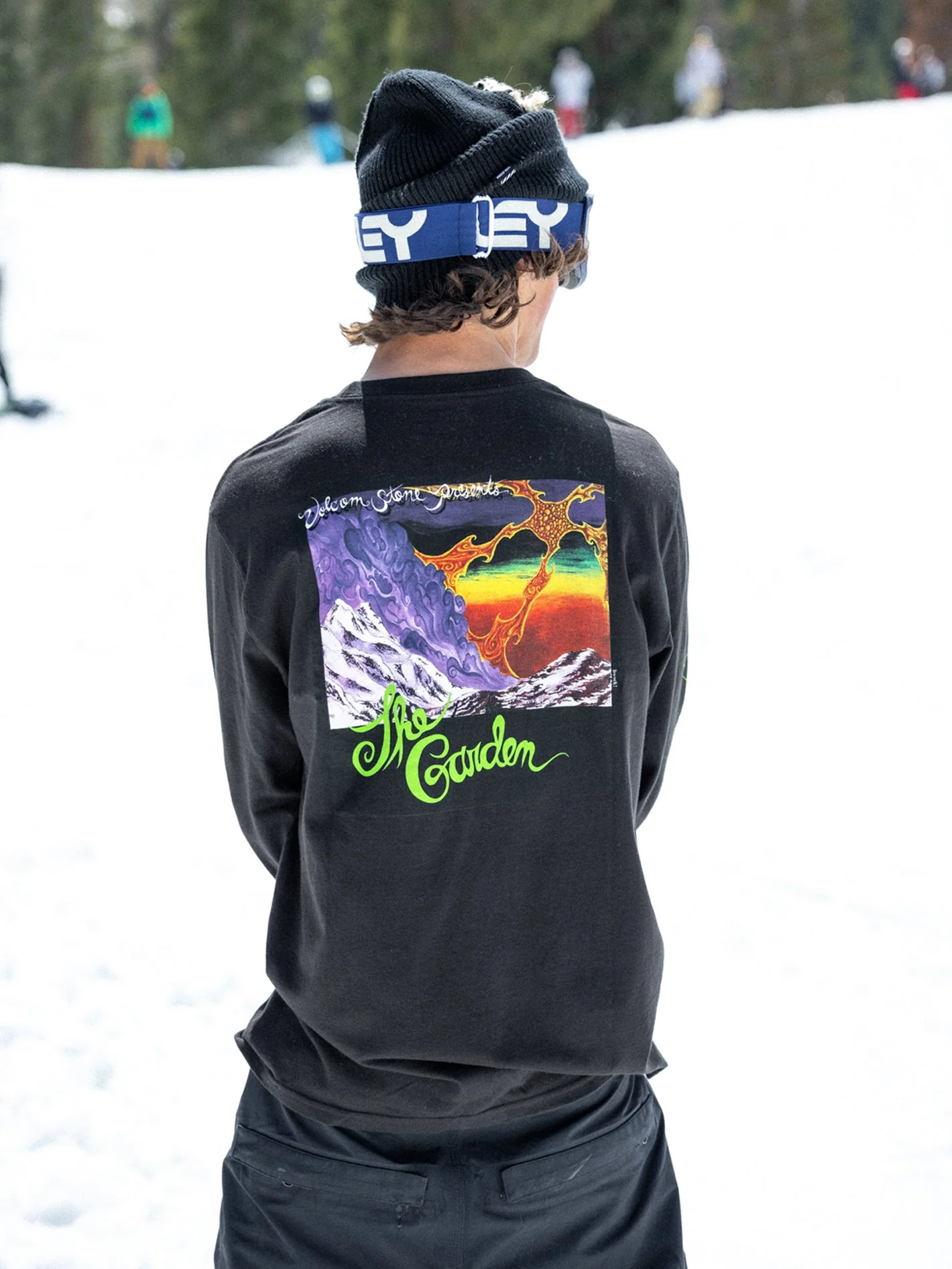 T-shirt V Ent The Garden - BLACK - Image 7