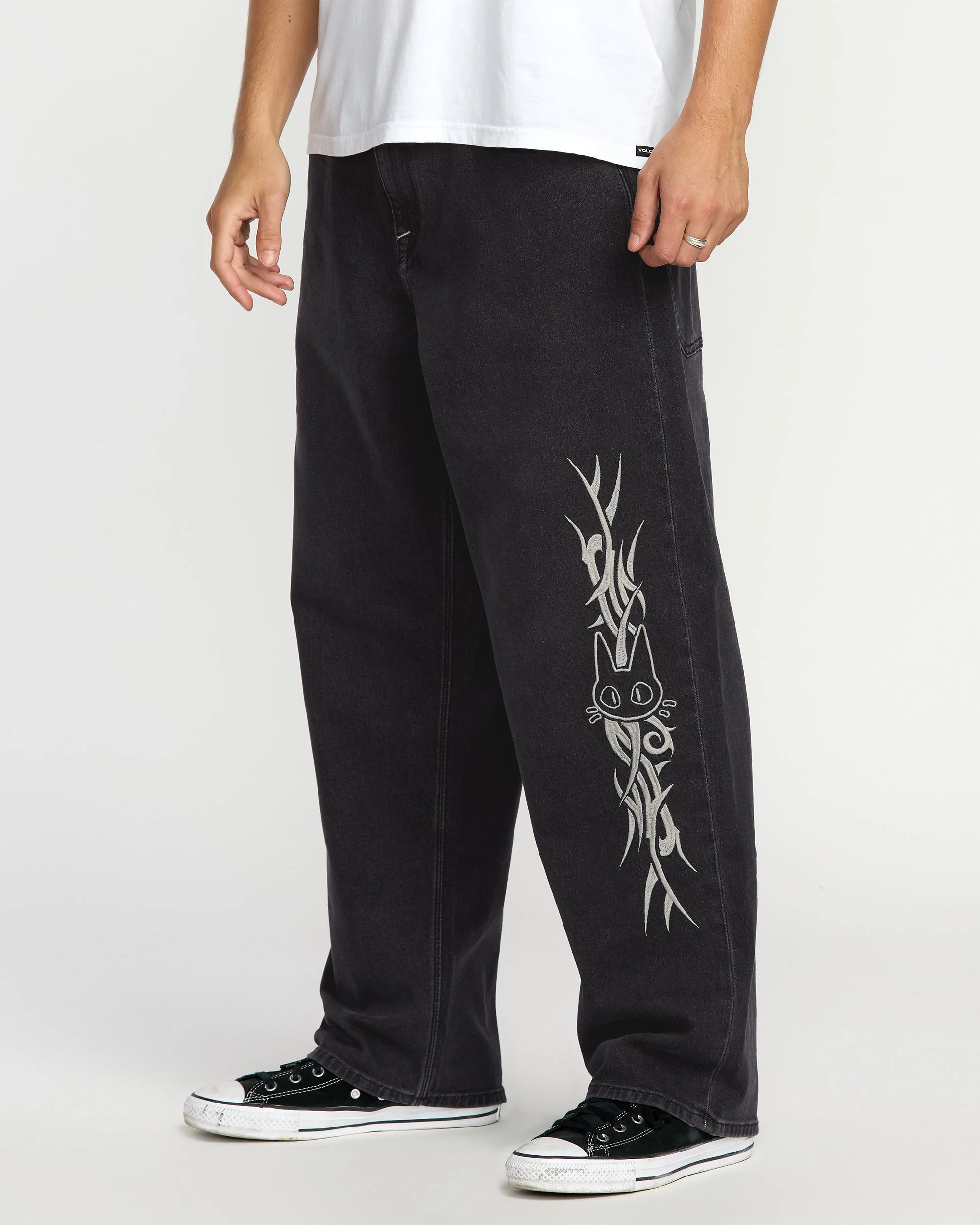 Jean Volcom Ent Tisakorean - Fade To Black - Image 5