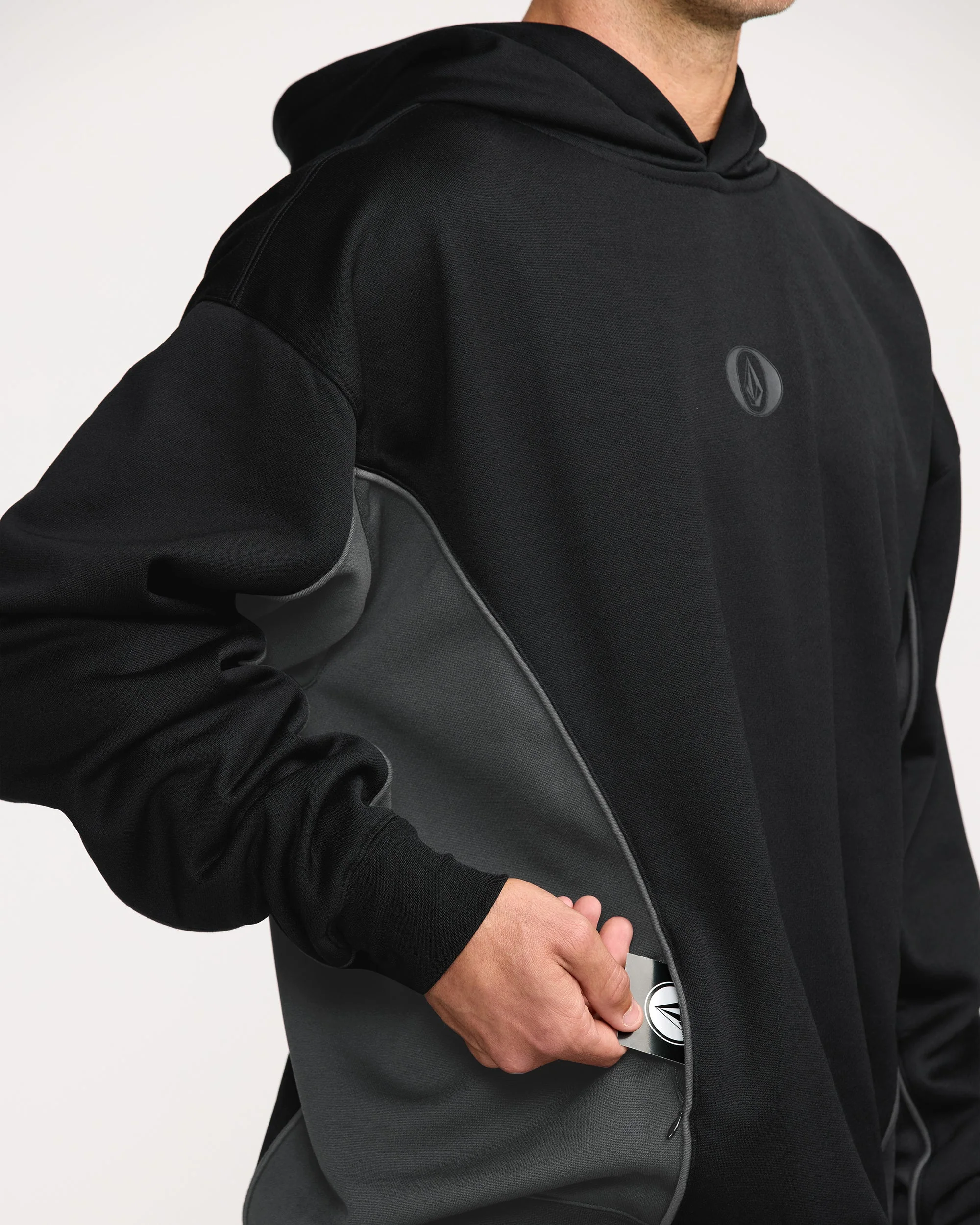 Sweat à capuche Vital Hydro - Black - Image 6
